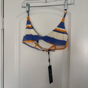 Triangl Maia Bikini Top in color Fonte